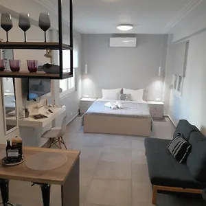 cozy-di-va-city-centre.hotels-of-thessaloniki.com/